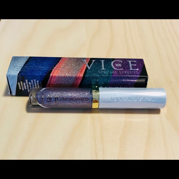 Urban Decay Other - NWT Urban Decay Vice Lip Topcoat